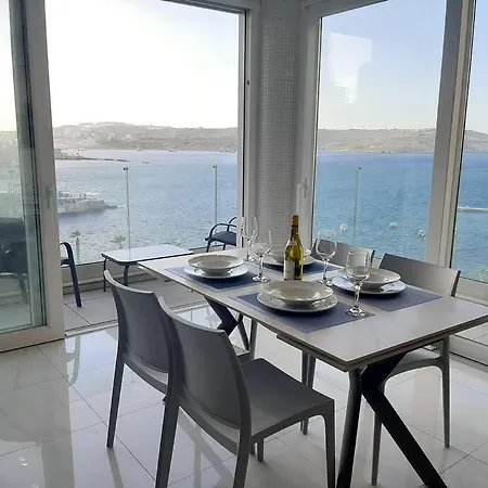 דירה New Seafront - Spectacular Views *