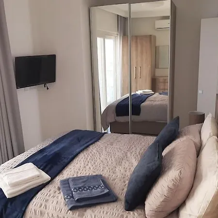 New Seafront - Spectacular Views Apartment