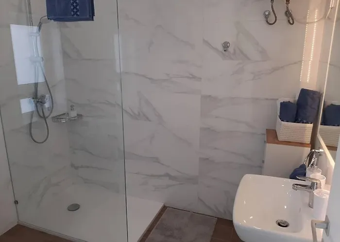 New Seafront - Spectacular Views Apartment *